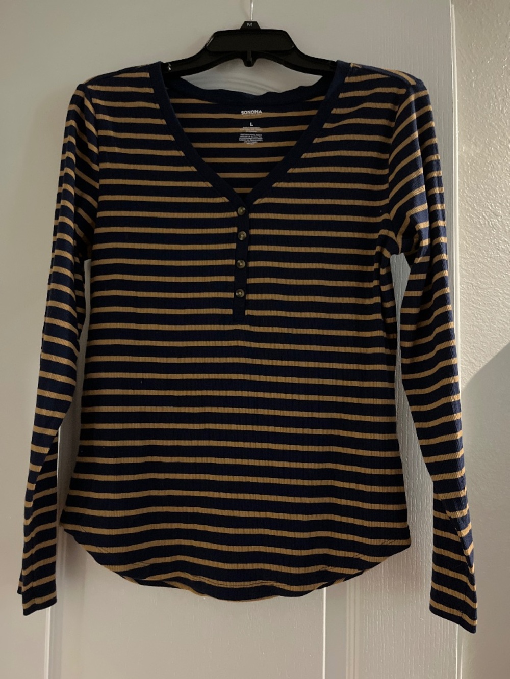 Sonoma by Kohls Fitted Long Sleeve Striped Top, size Large